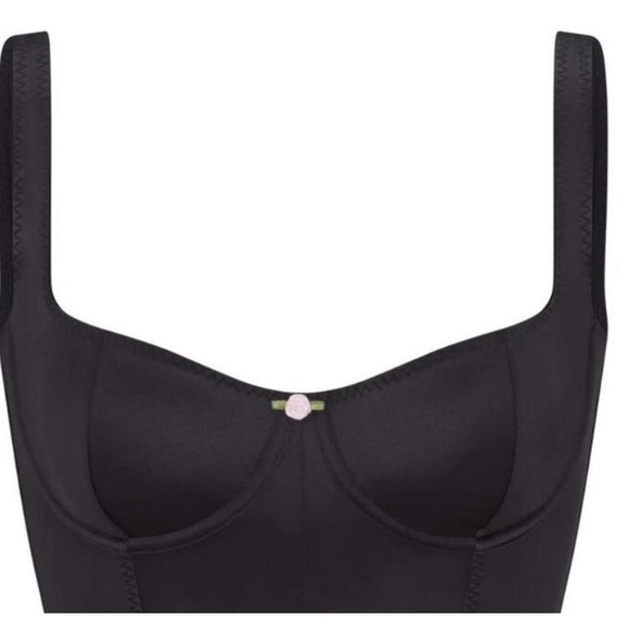 SKIMS stretch satin corset TOP